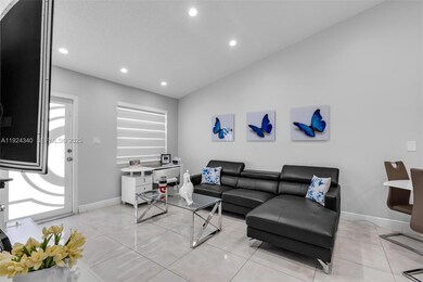 2140 W 53rd St, Hialeah, FL 33016 - photo 4
