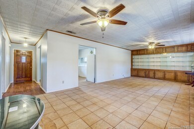 18802 Scenic Loop Rd, Helotes, TX 78023 - photo 6
