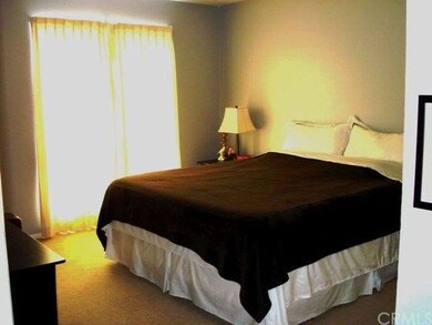 Spacious bedroom - fits all your large furniture!