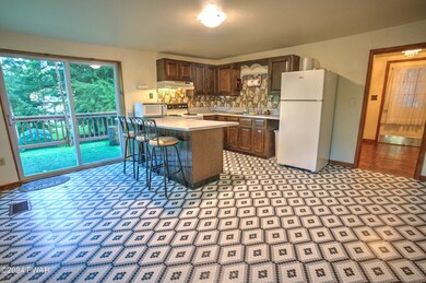 11 D Ln, Hawley, PA 18428 - photo 5