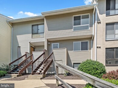 8722 Village Square Dr unit 8722, Alexandria, VA 22309 - photo 7