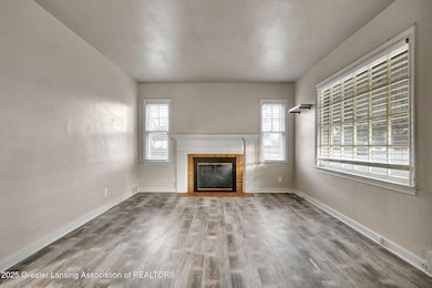 1114 Goodrich St, Lansing, MI 48910 - photo 6