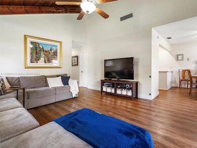 3661 W Bell Dr unit 45, Davie, FL 33328 - photo 5