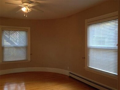 139 Winthrop Rd unit 1, Brookline, MA 02445 - photo 4
