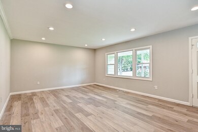 3707 Irongate Ln, Bowie, MD 20715 - photo 4