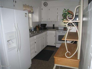 Brenda's House 004 (Small)