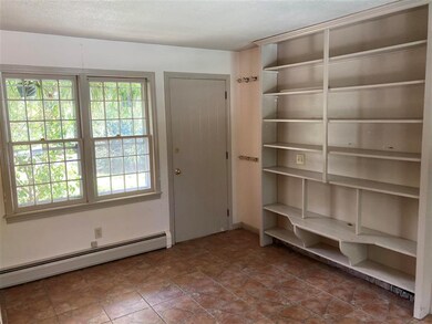 135 Amesbury Rd, Contoocook, NH 03229 - photo 6