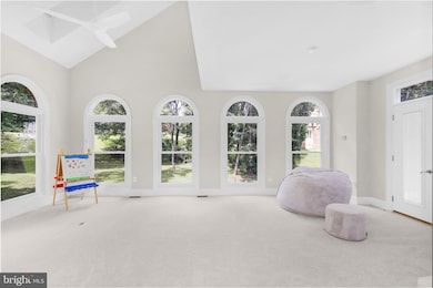 21309 Glendevon Ct, Germantown, MD 20876 - photo 5