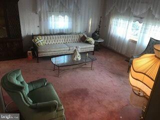 404 S Central Blvd, Broomall, PA 19008 - photo 2