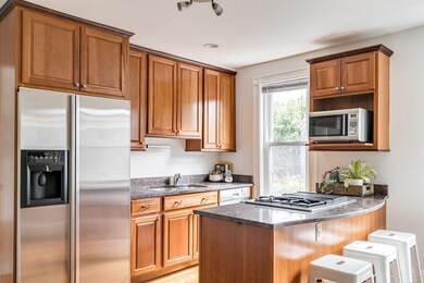 9 Cambridge Terrace unit 3, Cambridge, MA 02140 - photo 6