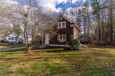 22 Richardson St, Rochester, NH 03867 - photo 2