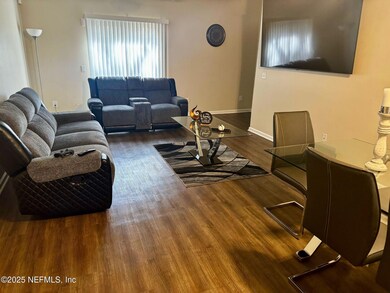 7946 Melvin Rd, Jacksonville, FL 32210 - photo 7