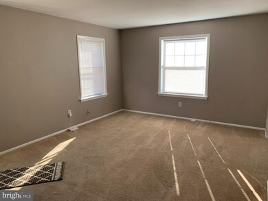 63 Hamilton St, Swedesboro, NJ 08085 - photo 2