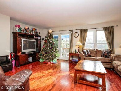 7607 Jordon Hollow Ct, Manassas, VA 20109 - photo 5