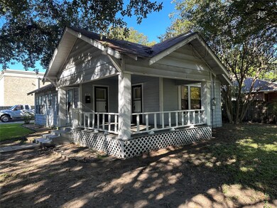 207 S Gaines St, Ennis, TX 75119 - photo 3