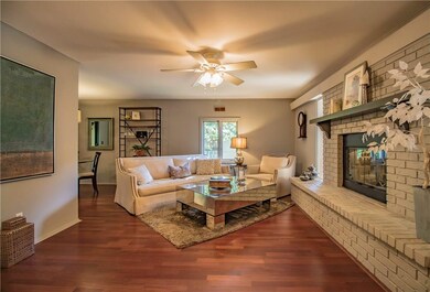 10 Gretchen Ln, Bella Vista, AR 72715 - photo 4