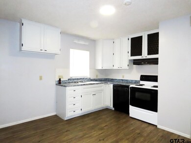 2740 2740 S Donnybrook Ave, Tyler, TX 75701 - photo 5