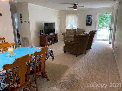 135 Byers Rd, Troutman, NC 28166 - photo 3