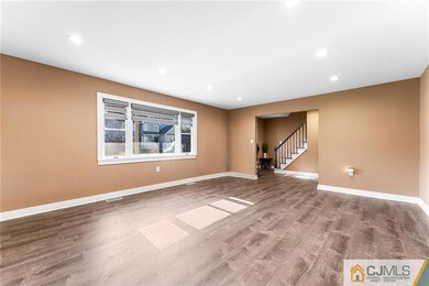 62 Bennet St, Fords, NJ 08863 - photo 7