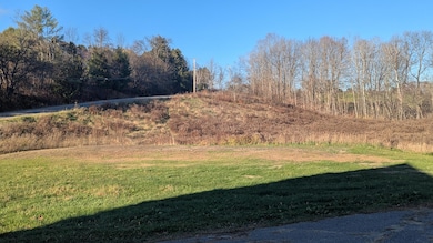 477 Malbons Mills Rd, Skowhegan, ME 04976 - photo 4