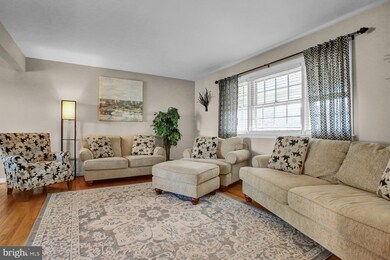 2705 Craig Ave, Reading, PA 19609 - photo 3