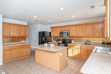 34 Border Ave, Simpsonville, SC 29680 - photo 6