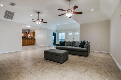 621 Avinell Dr, Bedford, TX 76022 - photo 6