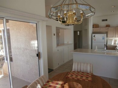 eat-in-kitchen area