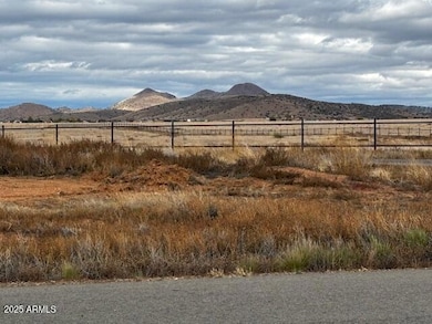 10211 E Silent River Rd unit 45, Prescott Valley, AZ 86315 - photo 5