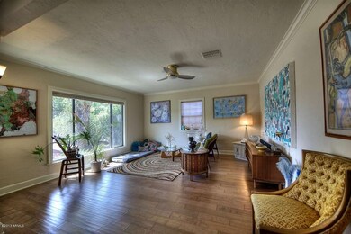 006_Living Room View