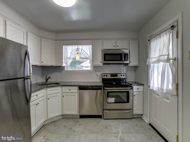 1334 Valley Rd, Woodlyn, PA 19094 - photo 6