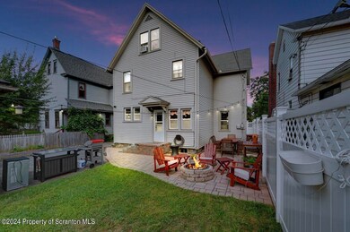 908 N Webster Ave, Scranton, PA 18510 - photo 6