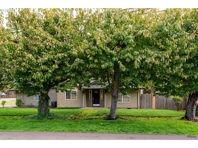 2651 31st St, Springfield, OR 97477 - photo 6