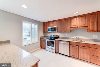 6008 Windward Dr, Burke, VA 22015 - photo 7