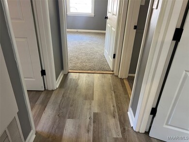 3653 Cloverdale Rd, Montgomery, AL 36111 - photo 4