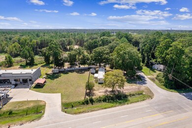 15590 Village Woods Dr, Conroe, TX 77302 - photo 7