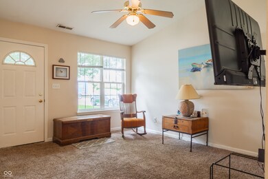 33 Grassyway Ct, Whiteland, IN 46184 - photo 3