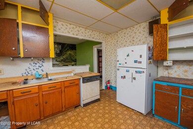 705 Landis St, Scranton, PA 18504 - photo 7