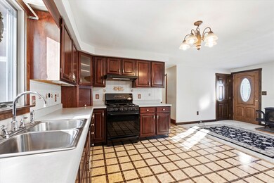 31 Valhalla Dr, Milford, NH 03055 - photo 3