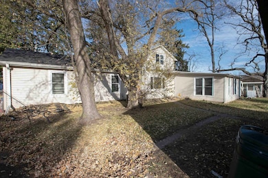 224 E Scott St, Omro, WI 54963 - photo 4