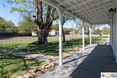 201 E Avenue A, Copperas Cove, TX 76522 - photo 7