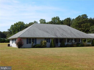 22864 Peterkins Rd, Georgetown, DE 19947 - photo 2