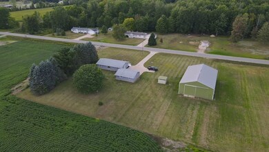 4176 Estey Rd, Rhodes, MI 48652 - photo 7