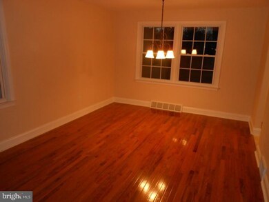 99 Sullivan Rd, Wayne, PA 19087 - photo 6