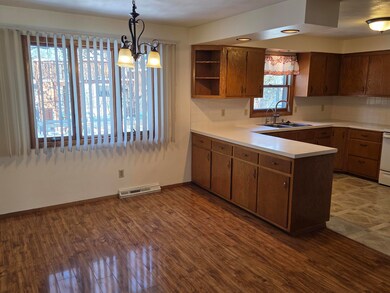 2205 Welhouse Dr, Kaukauna, WI 54130 - photo 7