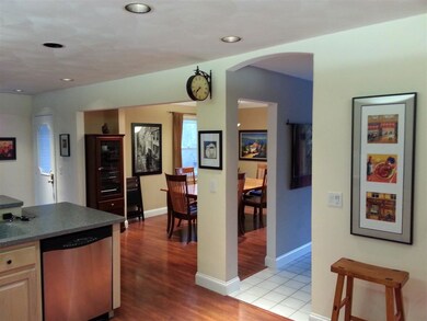 1855 Briarwood Ln, Fitchburg, WI 53575 - photo 4