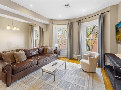 19 Worcester St unit 2, Boston, MA 02118 - photo 4