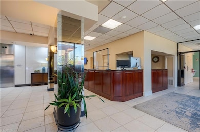 Front Desk Supervisor in Common Area