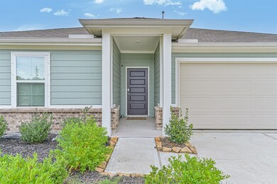 1197 Cavalry Junction Dr, Alvin, TX 77511 - photo 3