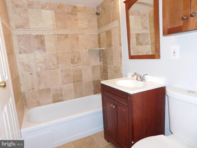 2333 Freetown Ct unit 2B, Reston, VA 20191 - photo 7